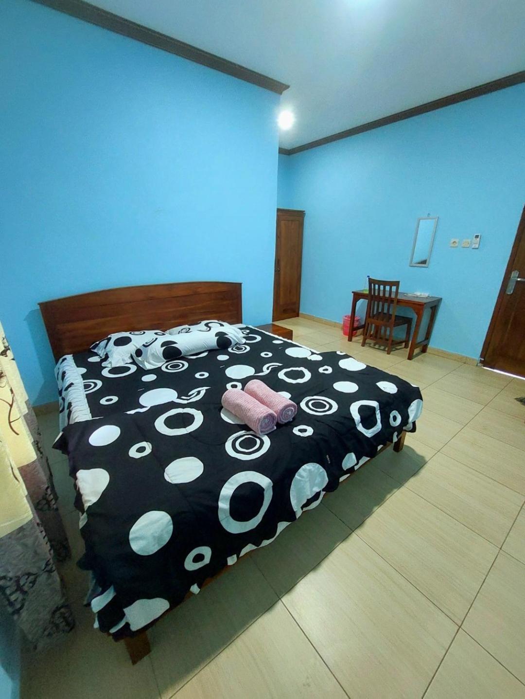 D'Ru Guest House Labuan Bajo Exterior foto
